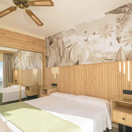 Parasol By Dorobe Hotel