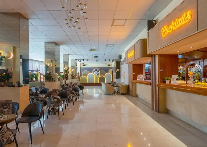 Parasol By Dorobe Hotel Torremolinos