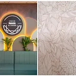 Hotel Parasol By Dorobe 4*
