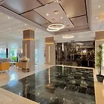 Parasol By Dorobe Hotel Torremolinos