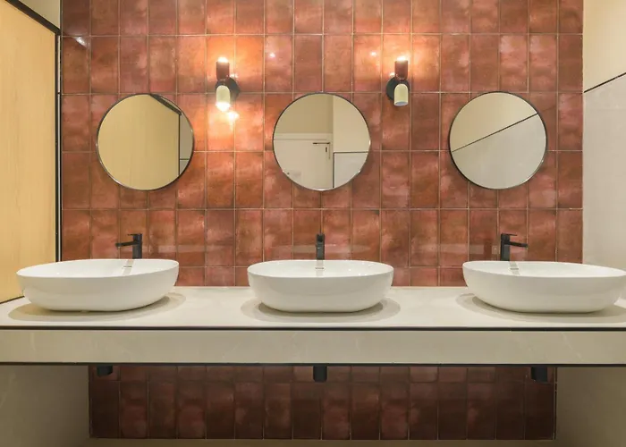 Hotel Parasol By Dorobe 4*