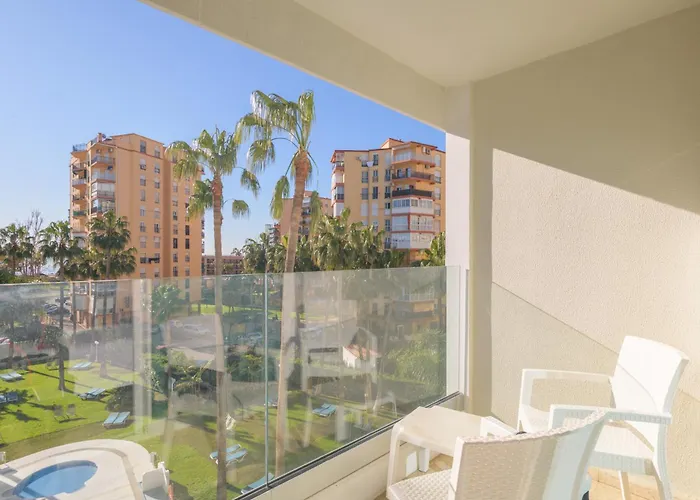 Parasol By Dorobe Hotel