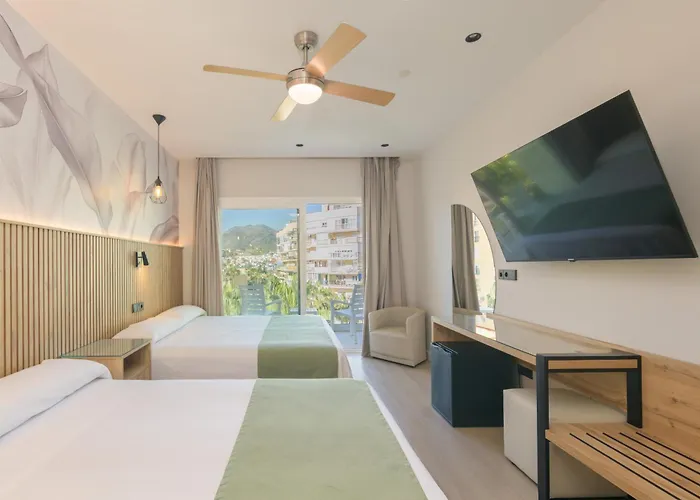 Parasol By Dorobe Hotel Torremolinos