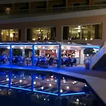 酒店 Parasol By Dorobe 4*