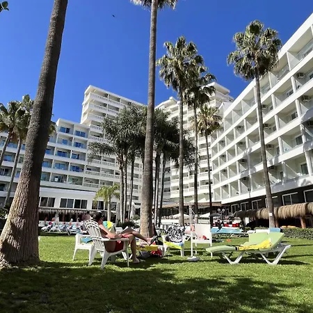 Parasol By Dorobe Hotel 4*