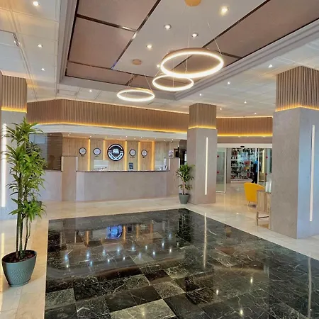 Hotel Parasol By Dorobe Torremolinos