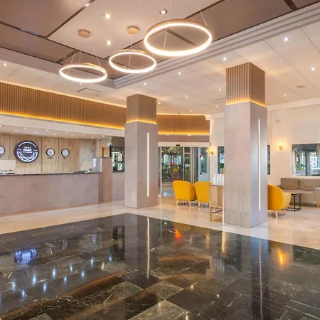 Parasol By Dorobe Hotel