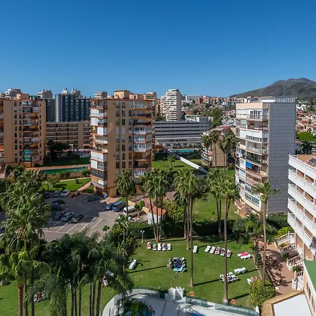 Hotel Parasol By Dorobe